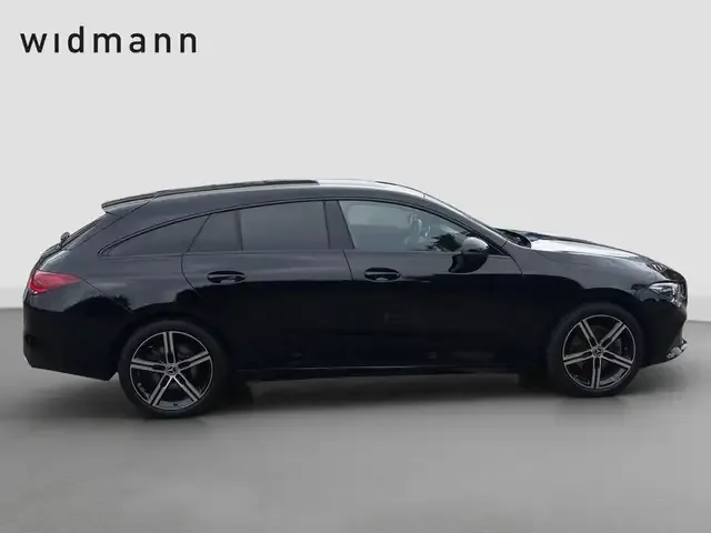 Mercedes-Benz CLA 220