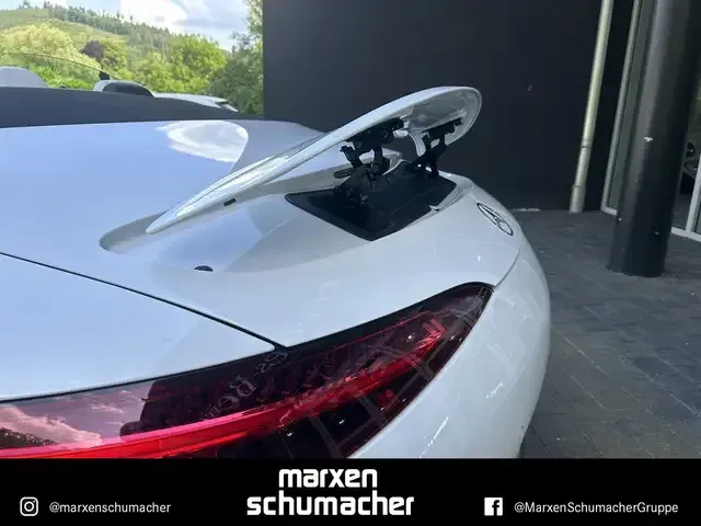 Mercedes-Benz SL 43 AMG