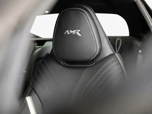 Aston Martin DB11