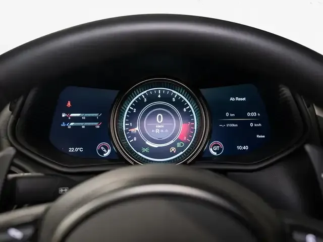 Aston Martin DB11