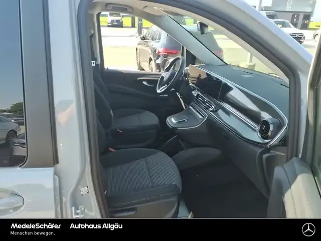 Mercedes-Benz EQV 300