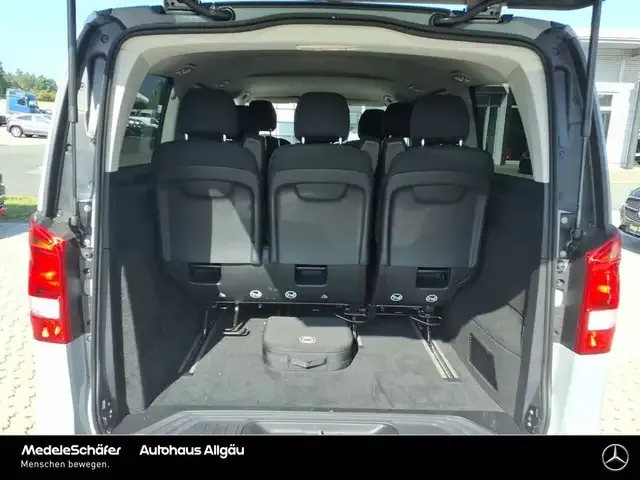 Mercedes-Benz EQV 300