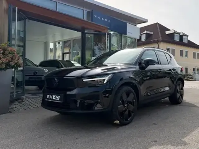 Volvo EX40