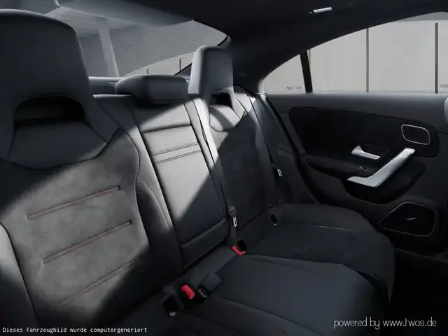Mercedes-Benz CLA 180