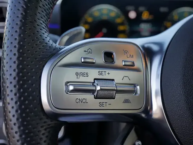 Mercedes-Benz Sonstiges