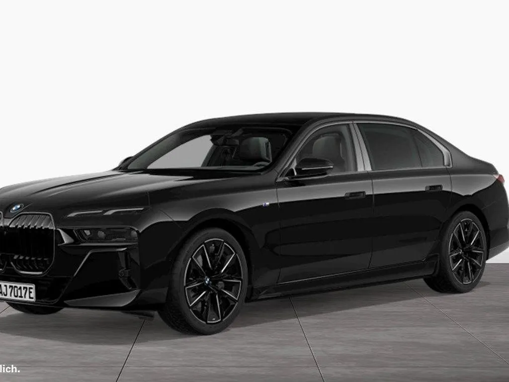 BMW i7