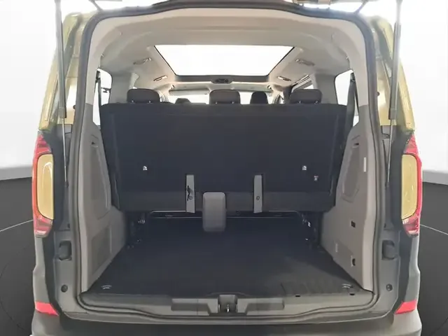 Volkswagen T7 Caravelle
