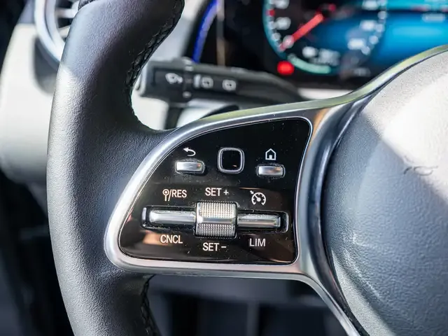 Mercedes-Benz EQB 250
