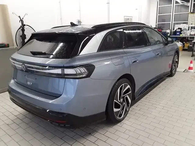 Volkswagen ID.7