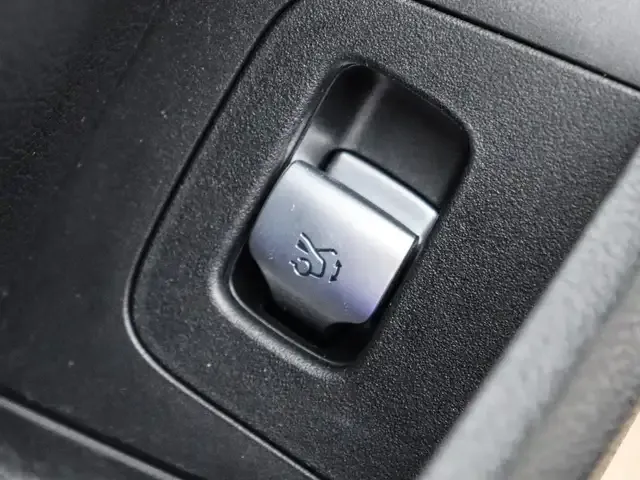 Mercedes-Benz EQE 350