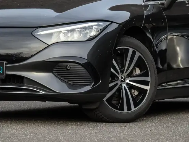 Mercedes-Benz EQE 350