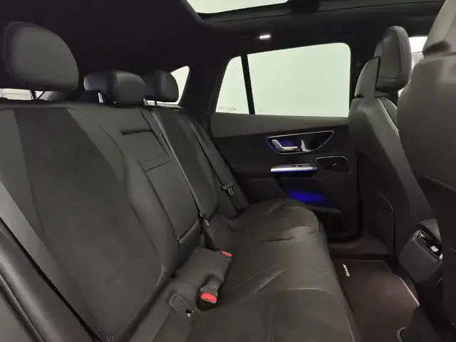Mercedes-Benz EQE 300