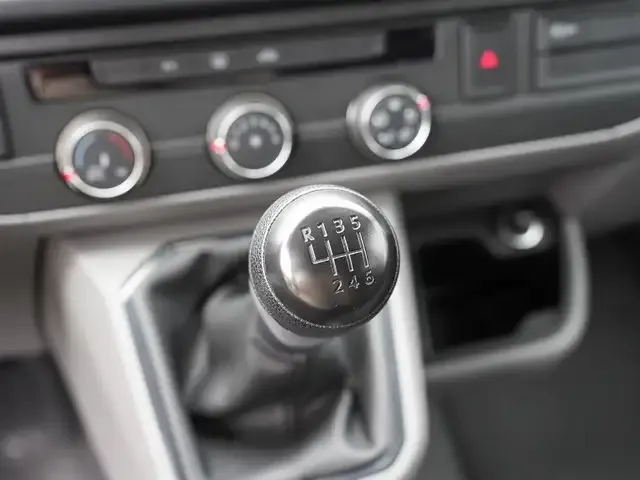 Volkswagen T6.1 Transporter