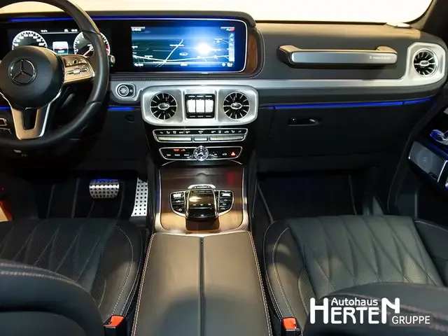 Mercedes-Benz G 500