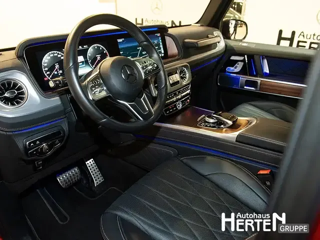 Mercedes-Benz G 500
