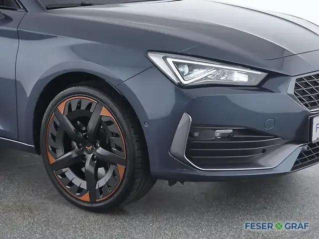 CUPRA Leon