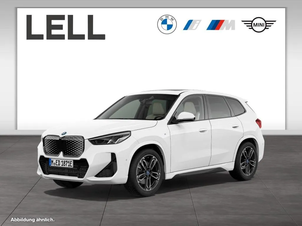 BMW iX1