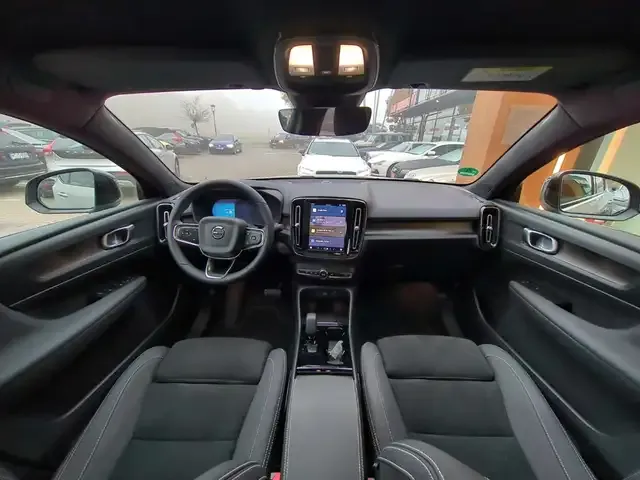 Volvo C40