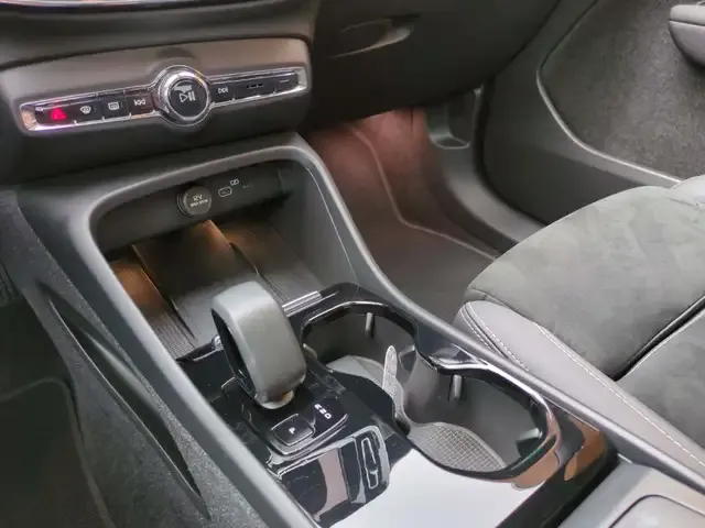 Volvo C40
