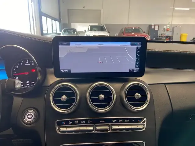 Mercedes-Benz C 180