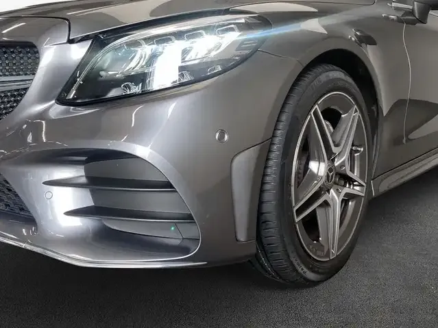 Mercedes-Benz C 180
