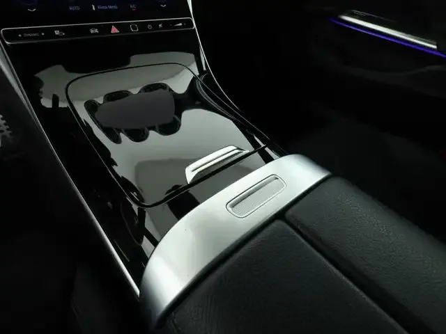 Mercedes-Benz CLE 200