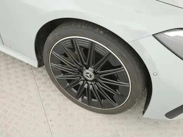 Mercedes-Benz CLE 200