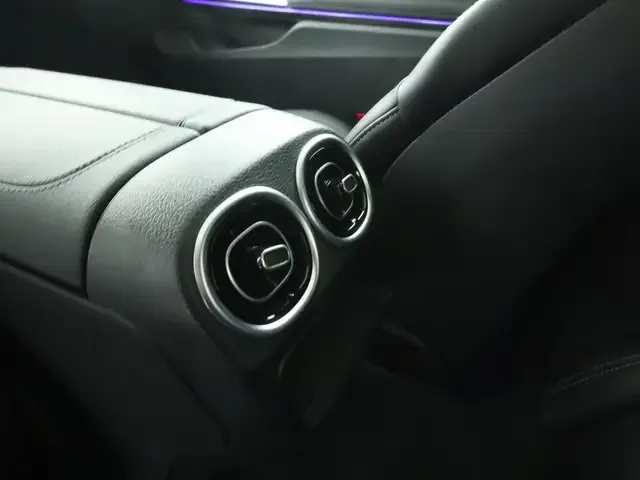 Mercedes-Benz CLE 200