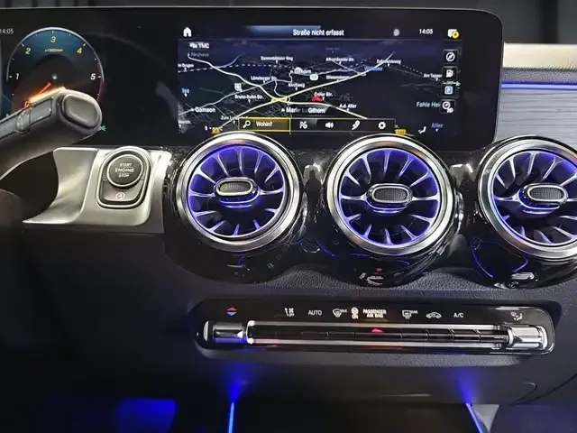 Mercedes-Benz GLB 200