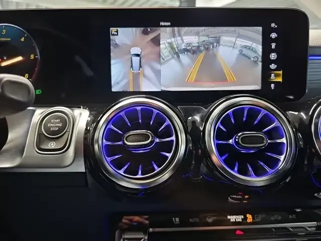 Mercedes-Benz GLB 200