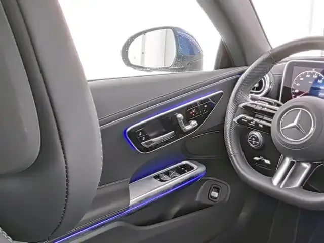 Mercedes-Benz CLE 200