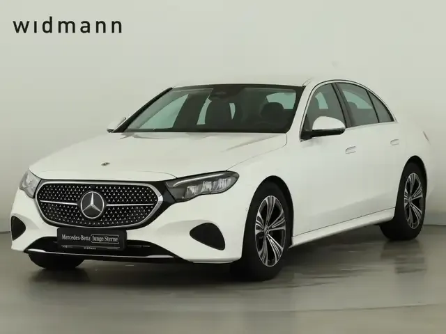 Mercedes-Benz E 200