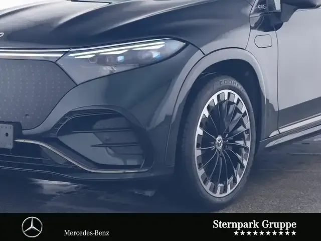 Mercedes-Benz EQS SUV