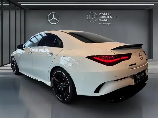 Mercedes-Benz CLA 35 AMG