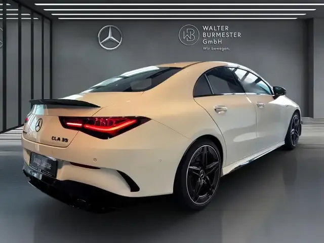 Mercedes-Benz CLA 35 AMG