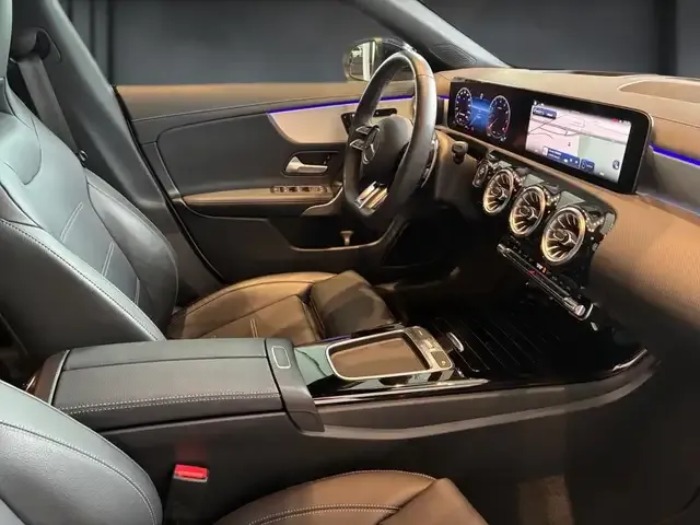 Mercedes-Benz CLA 35 AMG