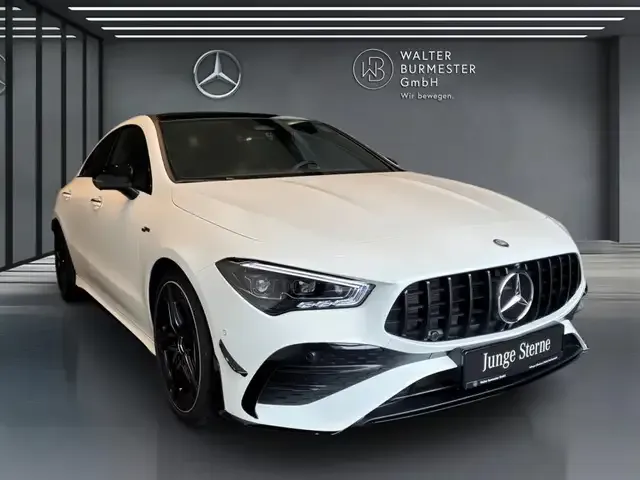 Mercedes-Benz CLA 35 AMG