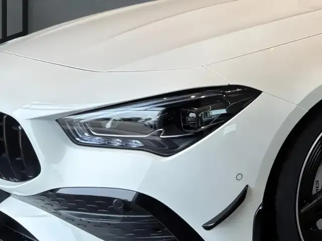 Mercedes-Benz CLA 35 AMG