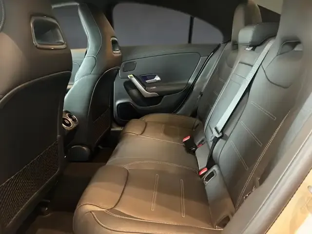 Mercedes-Benz CLA 35 AMG