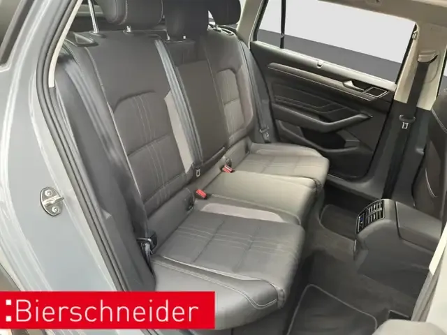 Volkswagen Passat Alltrack