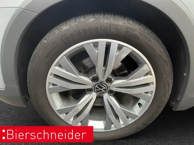 Volkswagen Passat Alltrack