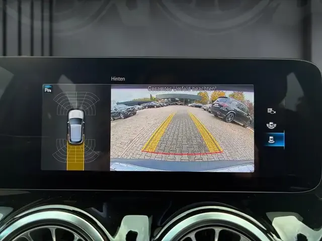 Mercedes-Benz EQA 350