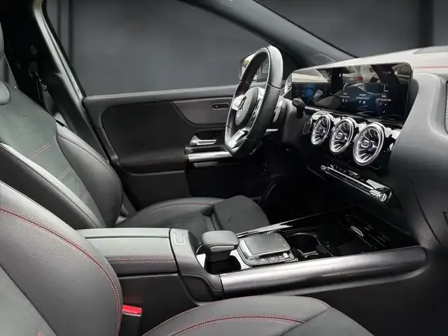 Mercedes-Benz EQA 350