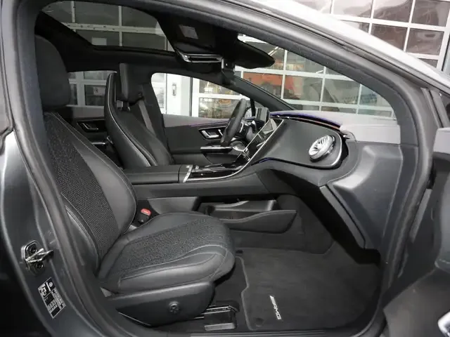 Mercedes-Benz EQE 350