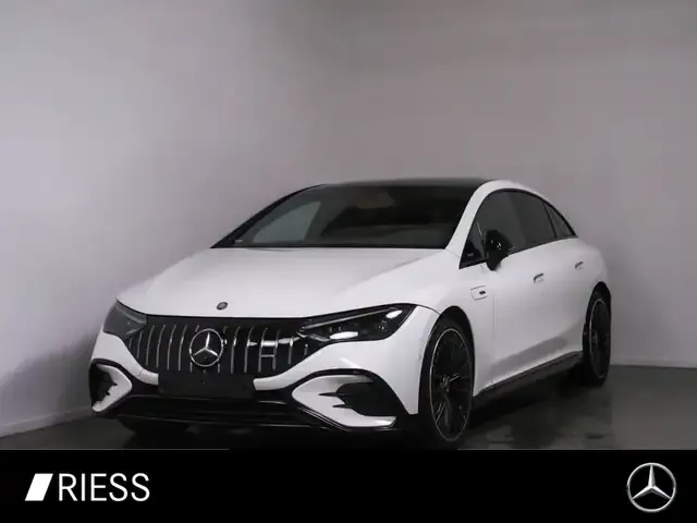 Mercedes-Benz EQE 53