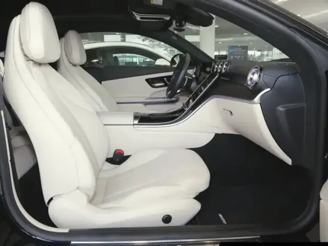 Mercedes-Benz CLE 200