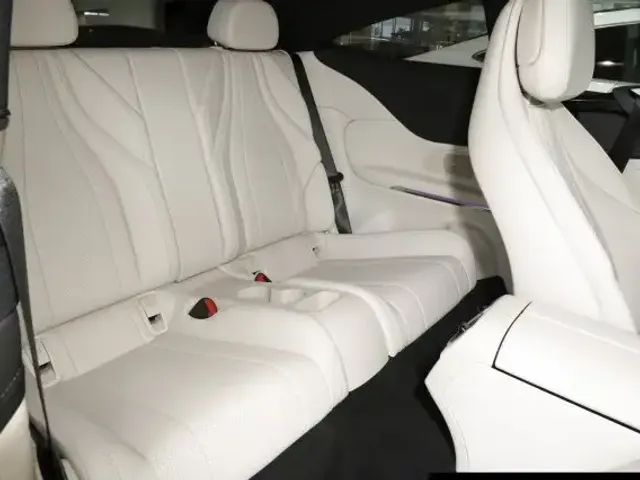 Mercedes-Benz CLE 200