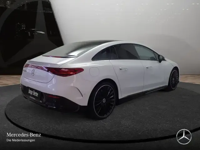 Mercedes-Benz EQE 350
