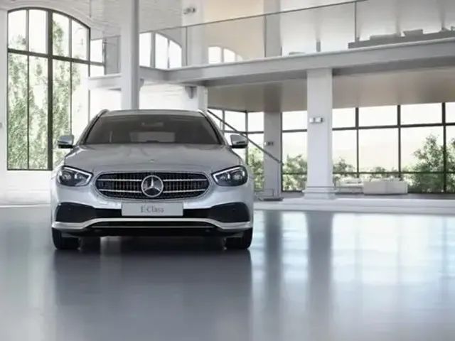 Mercedes-Benz E 300