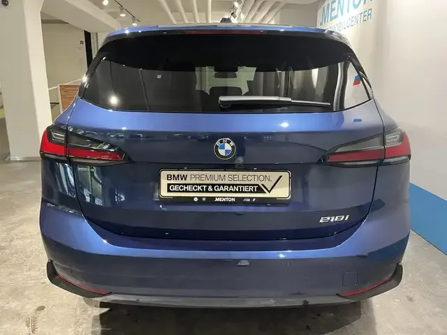 BMW 218